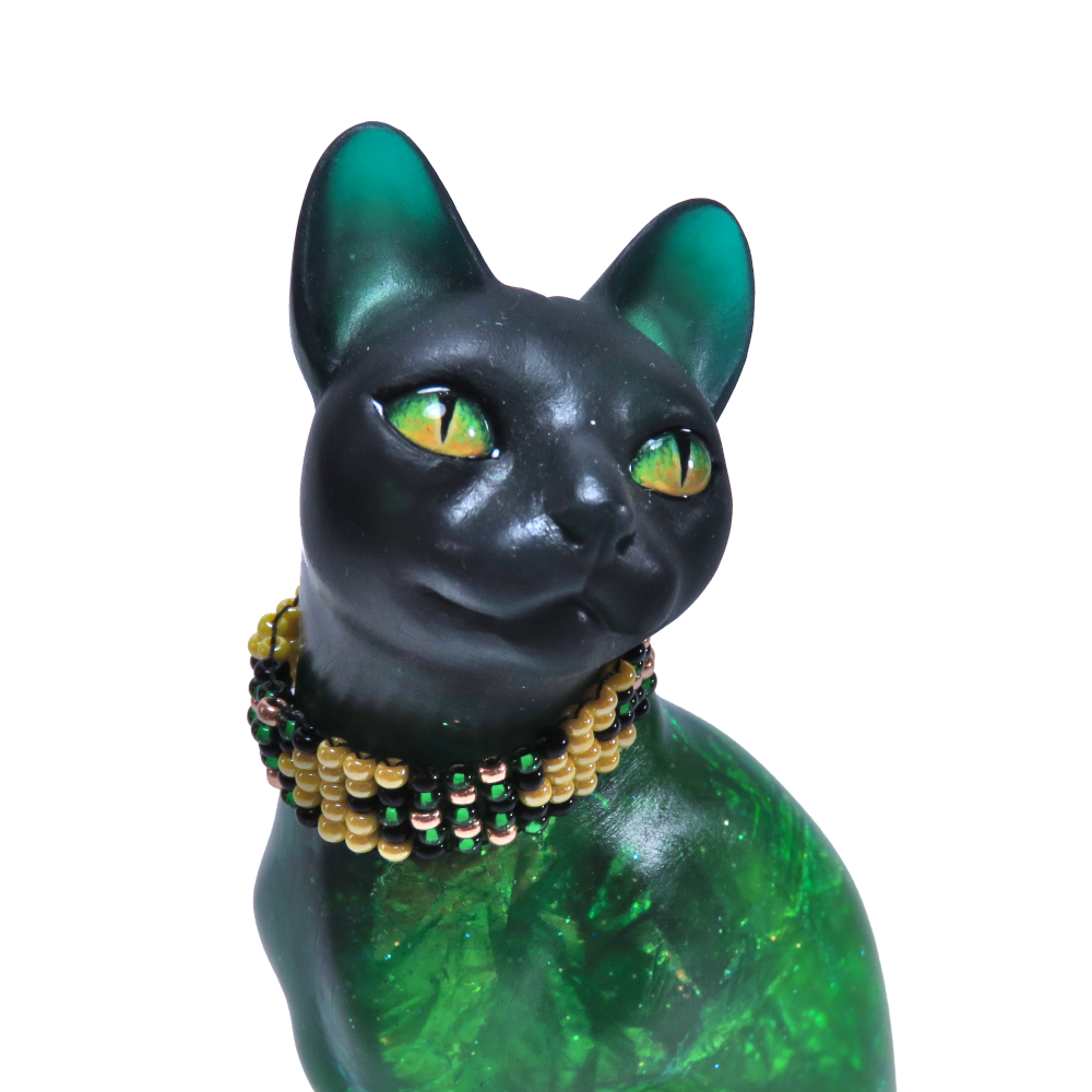 "Viridian"—handmade resin cat figurine