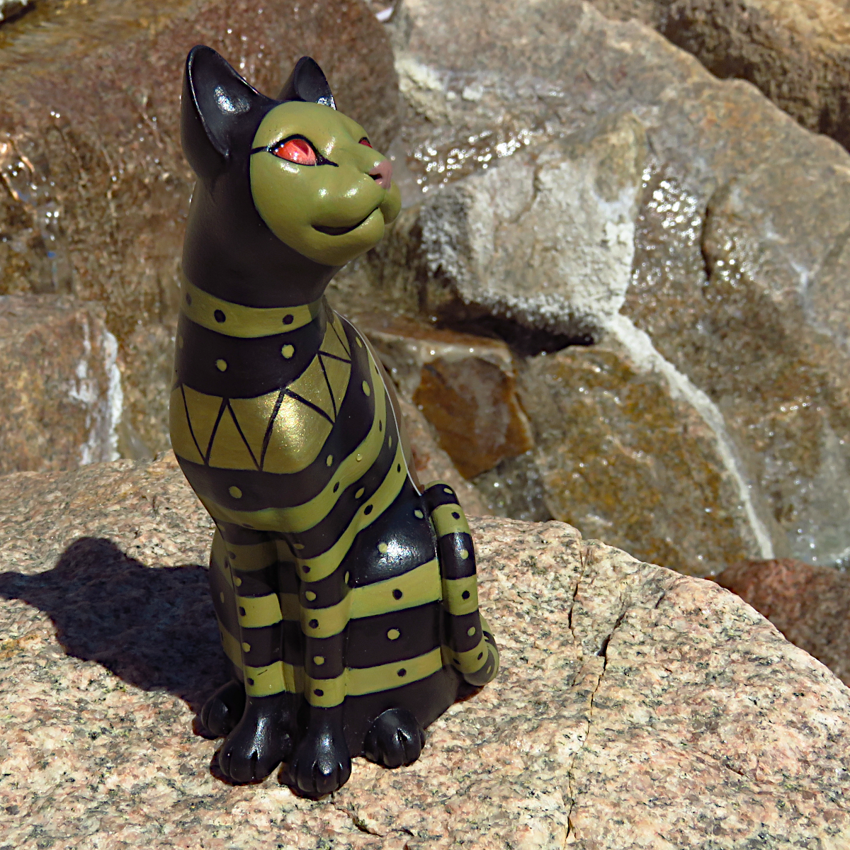"La Avispa"—a handmade miniaure alebrije cat figurine