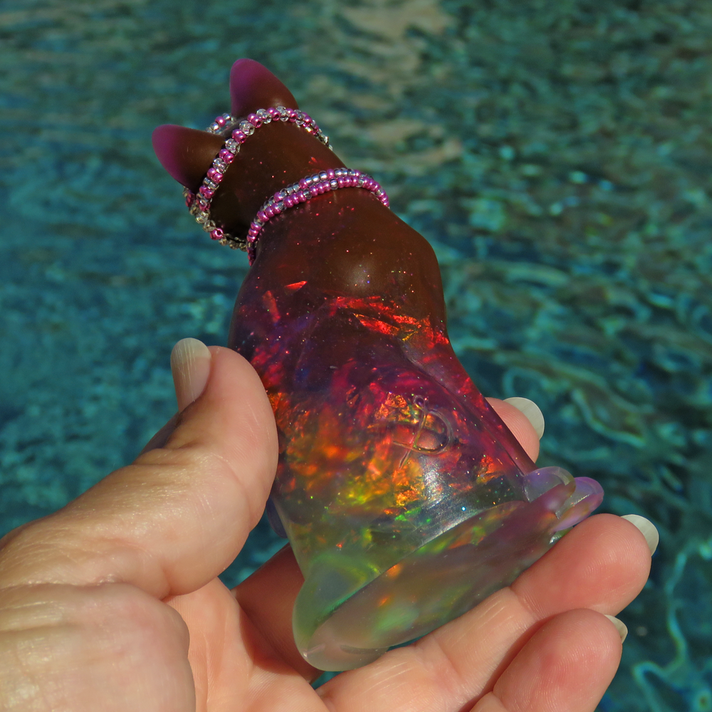 "Nova"—an OOAK handmade resin cat figurine
